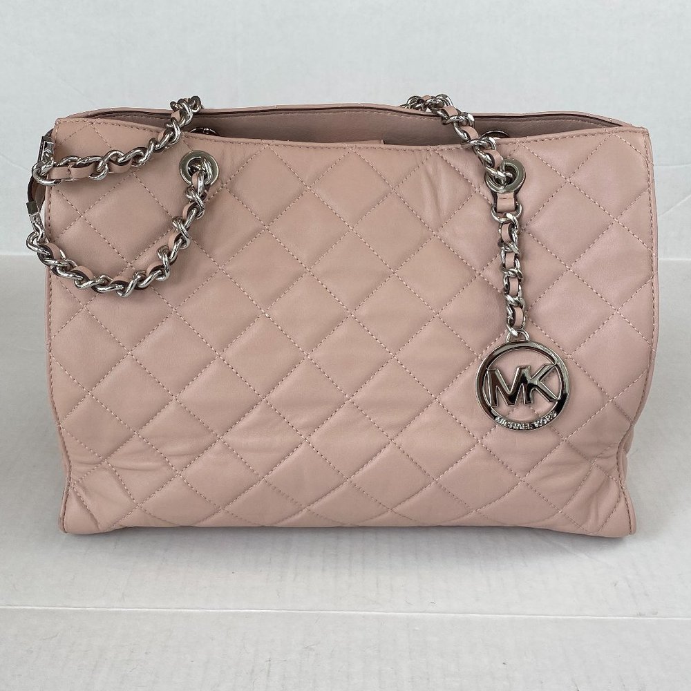 Michael Kors Mauve Oyster Quilted Leather Chain Strap Shoulder Bag Excell Cond